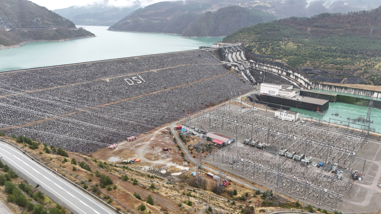 Artvin'deki barajlardan ülke ekonomisine 19 milyar lira katkı