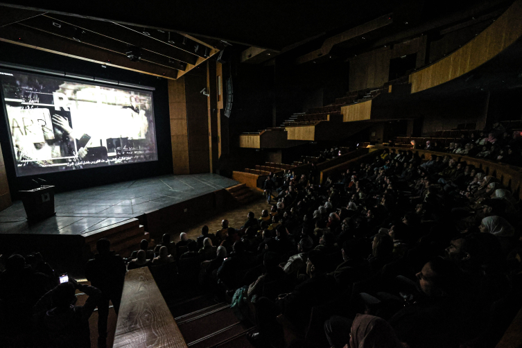 Devrik Baas rejiminin yasakladığı film, Suriye'de ilk kez seyirciyle buluştu