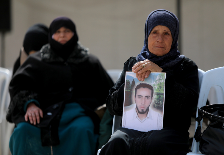 Sednaya Hapishanesi mahkumları, Esed rejiminin işkencelerini duyurmak için dernek kurdu