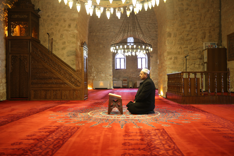 9 asırlık Ulu Camii Ramazan ayına hazır