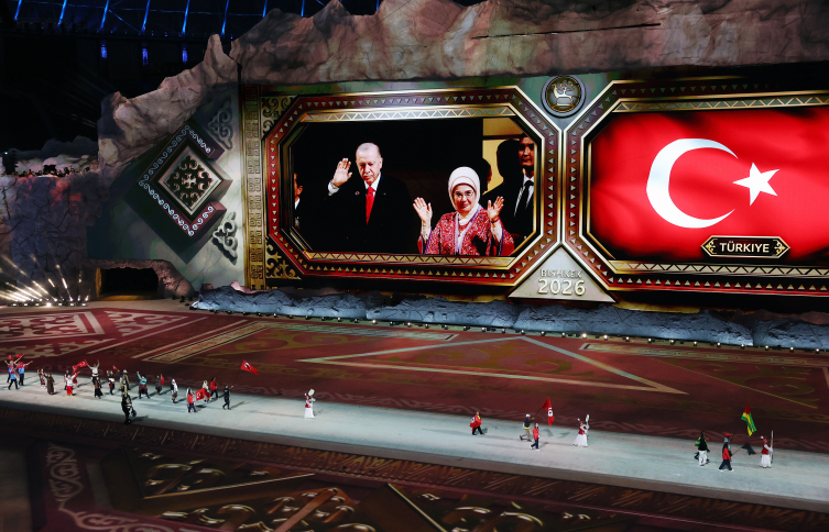 Cumhurbaşkanı Erdoğan Kırgızistan'da