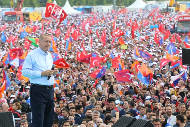 Seçim kampanyaları demokrasi festivaline dönüştü