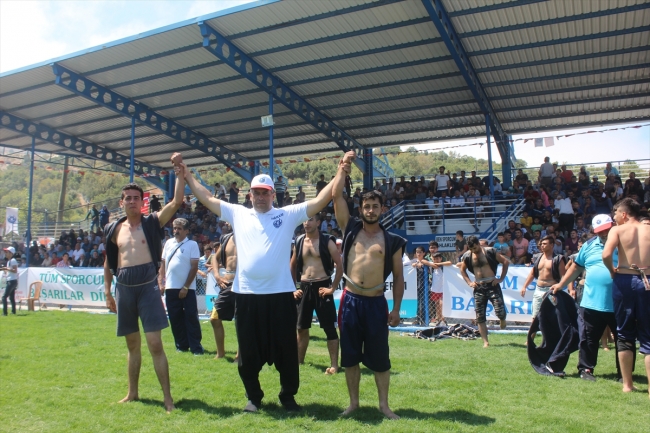 Aba Güreşi Türkiye Şampiyonası başladı