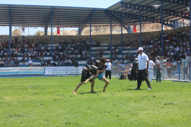 Aba Güreşi Türkiye Şampiyonası başladı