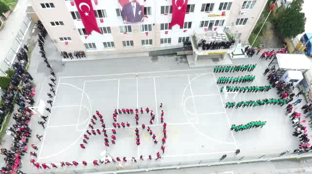 Lise öğrencileri, Mehmetçiğe destek için 'zeytin dalı' oldu