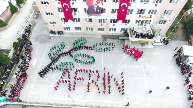 Lise öğrencileri, Mehmetçiğe destek için 'zeytin dalı' oldu