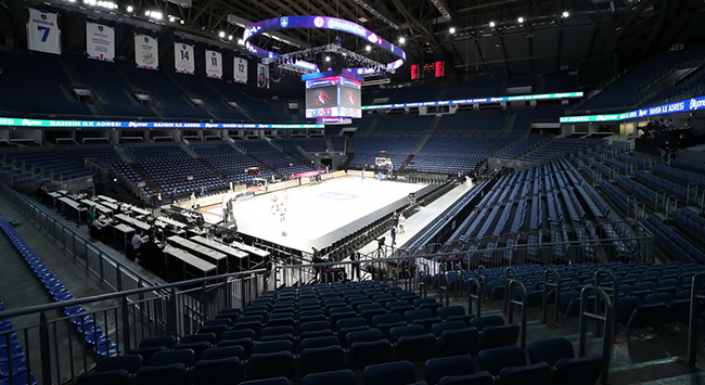 Anadolu Efes'ten kötü başlangıç