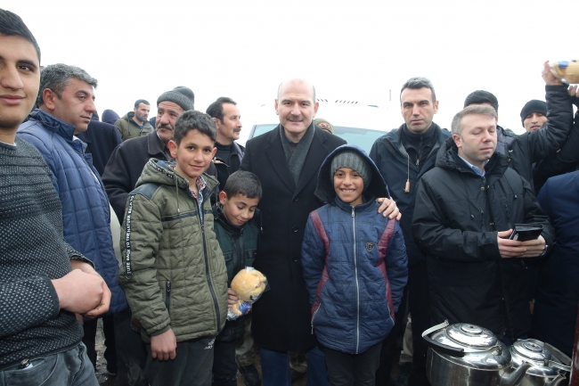 Van'da depremin yaraları sarılıyor