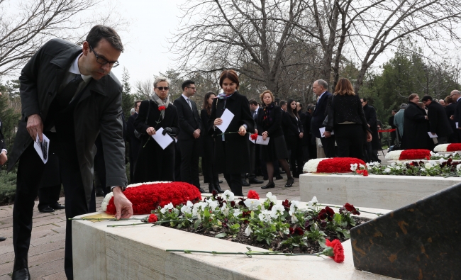 18 Mart Şehitleri Anma Günü için tüm yurtta etkinlikler yapıldı