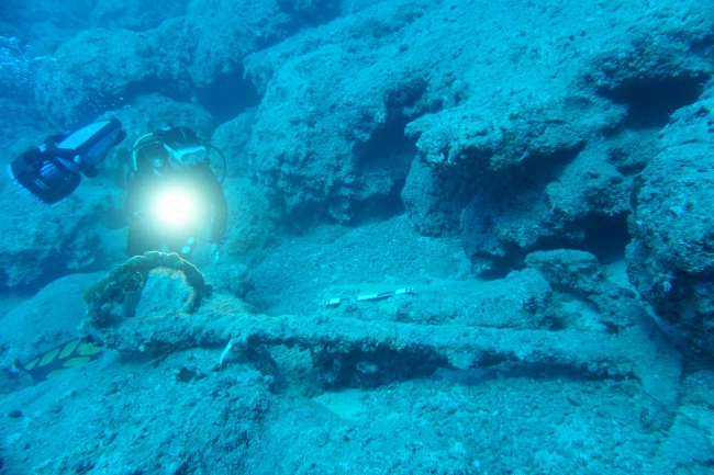 Antalya'da yaklaşık 2 bin yıllık 27 gemi batığı bulundu