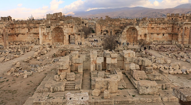 Dünyanın en görkemli tapınak şehri 'Baalbek'