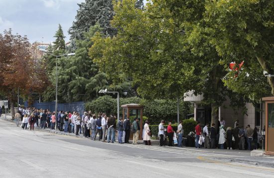 Başbakanlıkta 'FETÖ mağdurları' kuyruğu