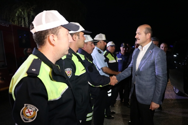 İçişleri Bakanı Soylu trafik denetimine katıldı