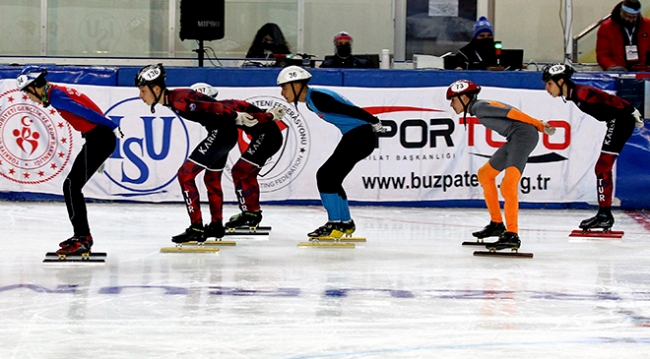 Buz pateninde Short Track Nene Hatun Kupası yarışları başladı