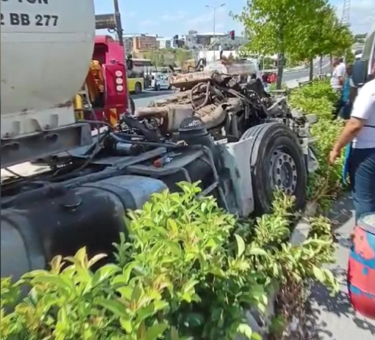 Arnavutköy’de tanker kazası: Faciadan dönüldü