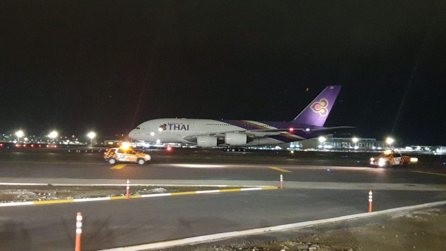 Airbus A380 İstanbul Havalimanı'na sorunsuz indi