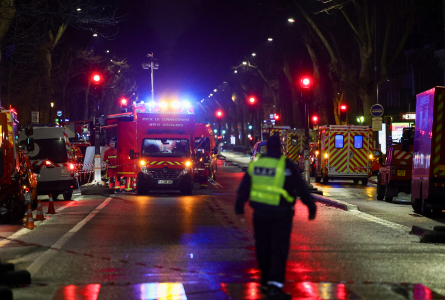 Paris'te inşaatta yangın