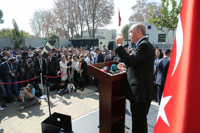 Cumhurbaşkanı Erdoğan: FETÖ'nün bu toprakları kirletmesine izin vermeyiz