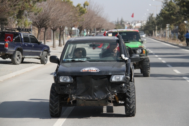 Off-road tutkunlarından Zeytin Dalı Harekatı'na destek