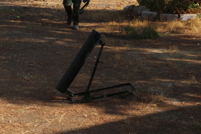 PKK/YPG kiliseden hem Türkiye'yi hem papazın evini vurdu