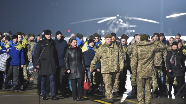 Ukrayna'nın doğusunda esir değişimi yapıldı