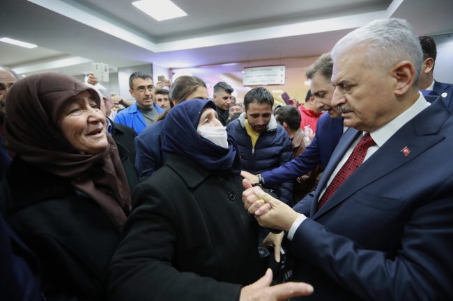 Başbakan Yıldırım'dan hasta ziyareti