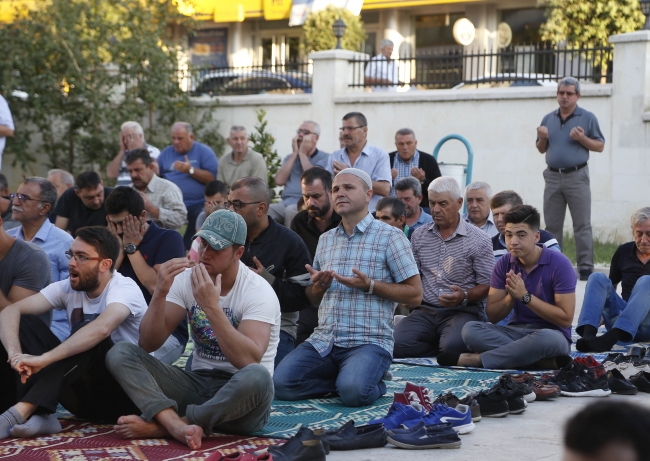 Tüm yurtta Kurban Bayramı coşkusu