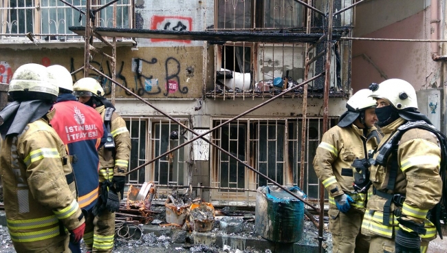 İstanbul'da doğalgaz borusunda patlama: 4 yaralı