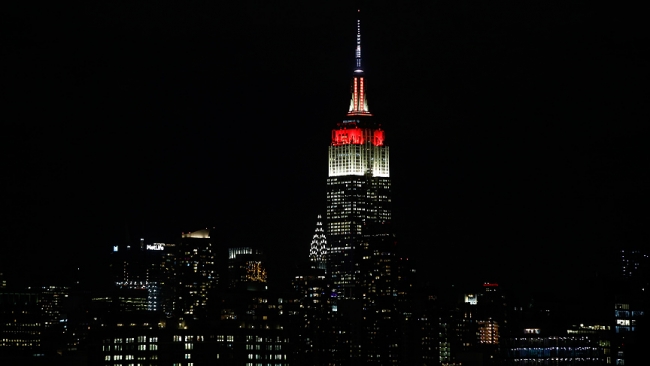 Empire State Türk bayrağının renkleriyle aydınlatıldı