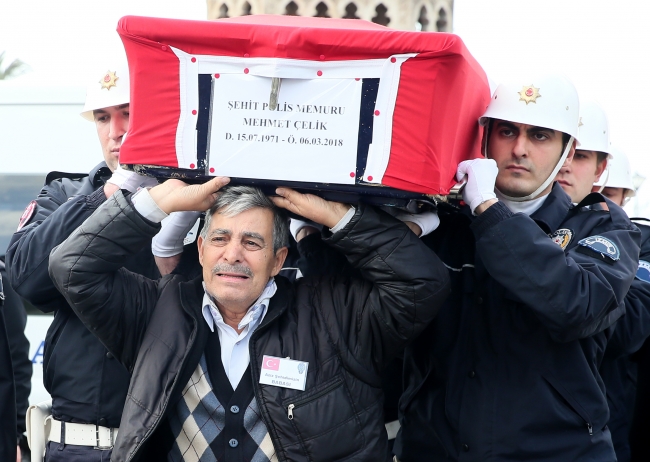 Şehit polis memuru Mehmet Çelik son yolculuğuna uğurlandı