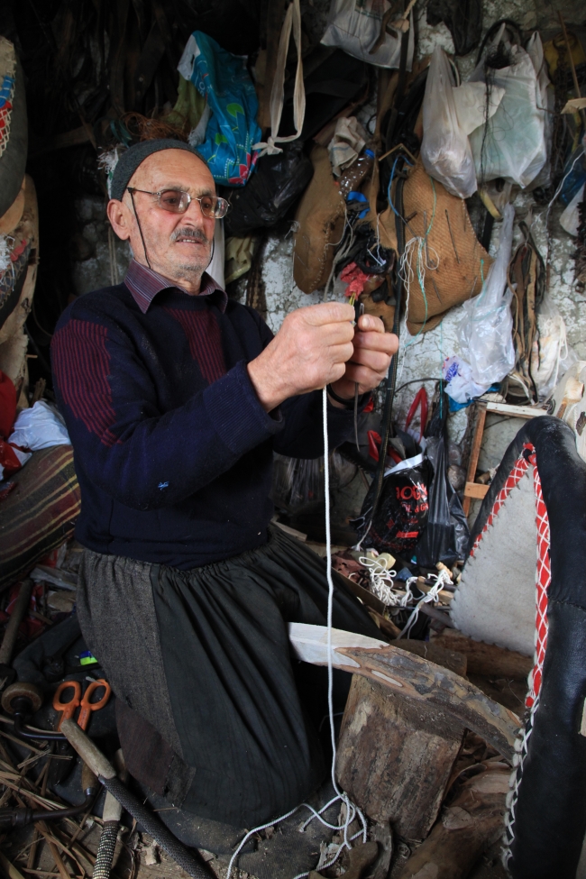 Akseki'nin son semercisi, mesleğinin yaşamasını istiyor