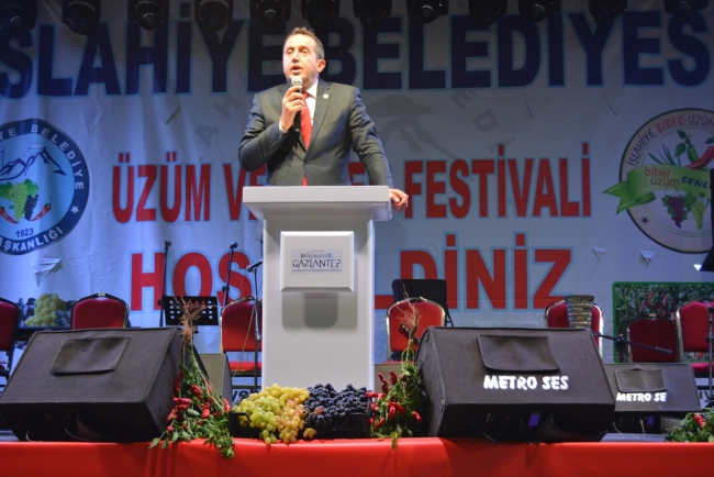 Geleneksel İslahiye üzüm ve biber festivali düzenlendi