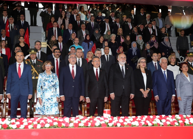 Cumhurbaşkanı Yardımcısı Fuat Oktay KKTC'deki törenlerde. Fotoğraf: AA 