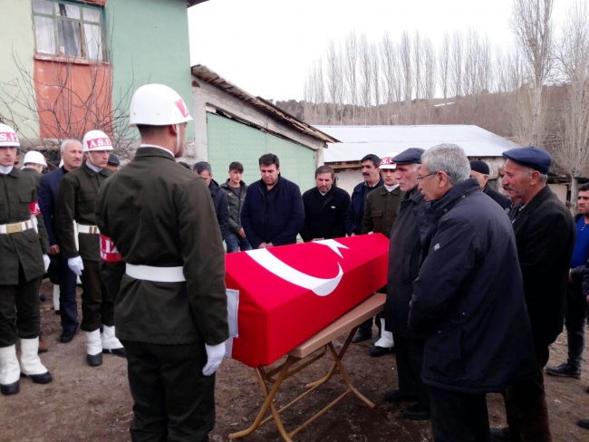 Kıbrıs gazisi son yolculuğuna uğurlandı