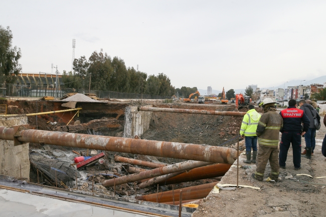 İzmir'de metro inşaatında göçük