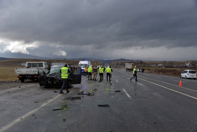 Bingöl’de trafik kazası: 1 ölü, 2 yaralı