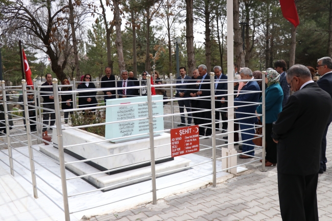 18 Mart Şehitleri Anma Günü için tüm yurtta etkinlikler yapıldı