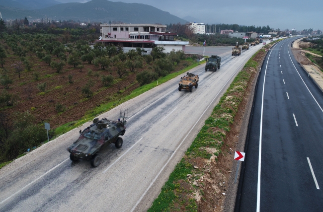 Takviye amaçlı gönderilen zırhlı araçlar Hatay'da