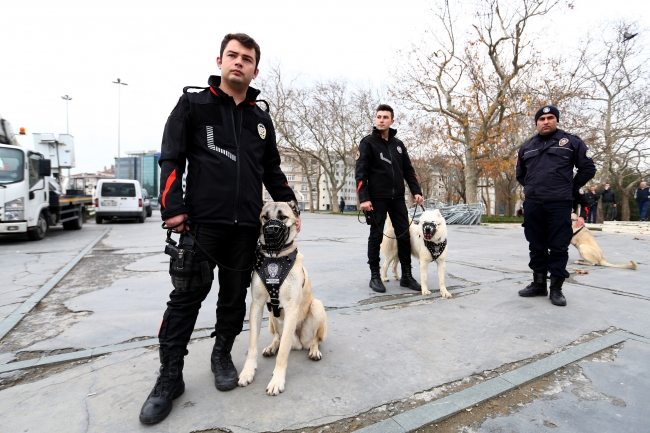 Yılbaşı gecesi İstanbul'da 37 bin polis görev yapacak