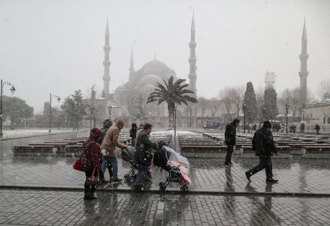 AKOM'dan İstanbul'a kar uyarısı