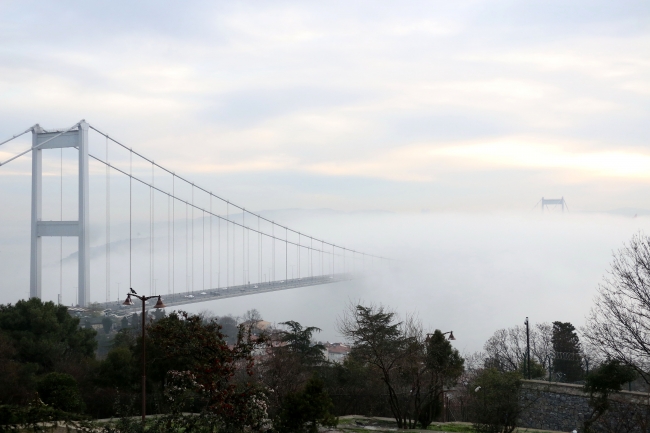 İstanbul'da deniz ulaşımına sis engeli