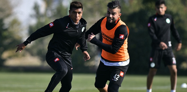 Konyaspor'da 2 oyuncu daha koronavirüse yakalandı