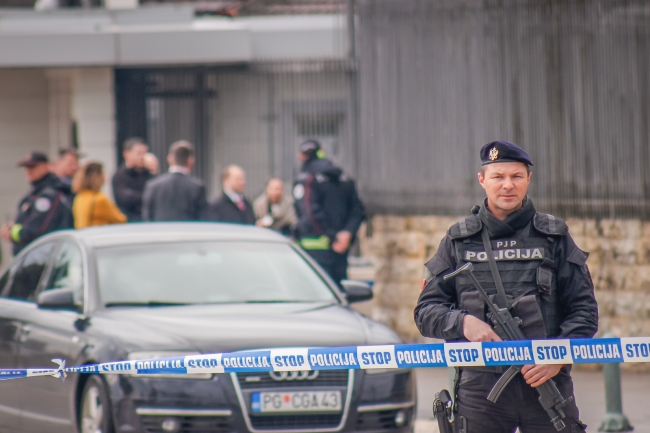 Karadağ'daki ABD büyükelçiliğine bombalı saldırı