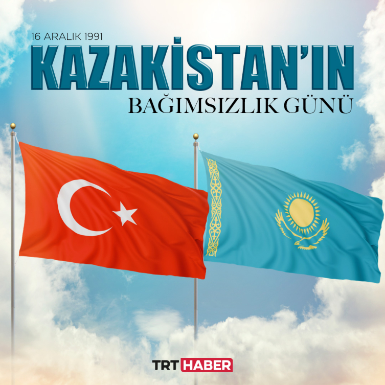 Kazakistan 33 yaşında