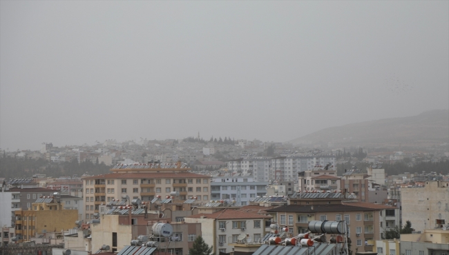 Doğu ve Güneydoğu'yu toz fırtınası vurdu