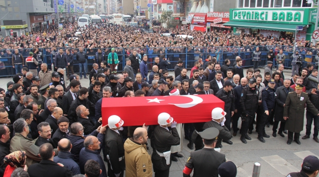 Çukurca şehidi son yolculuğuna uğurlandı