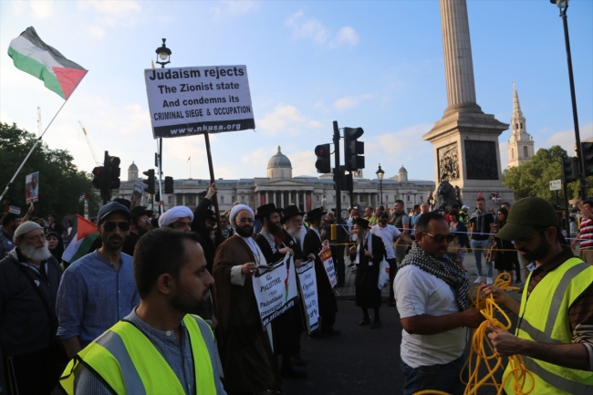 Londra'da Kudüs Günü yürüyüşü düzenlendi