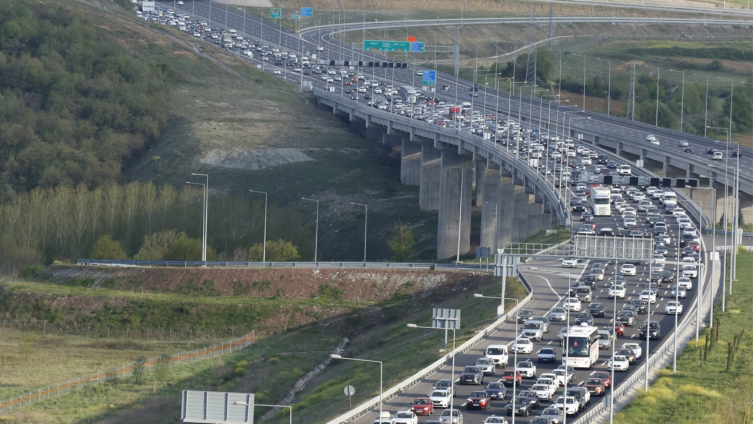 Tatilciler dönüş yolunda