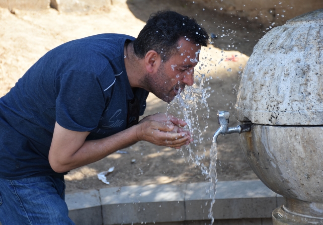 Malatya 91 yılın en sıcak 3 Temmuz gününü yaşadı