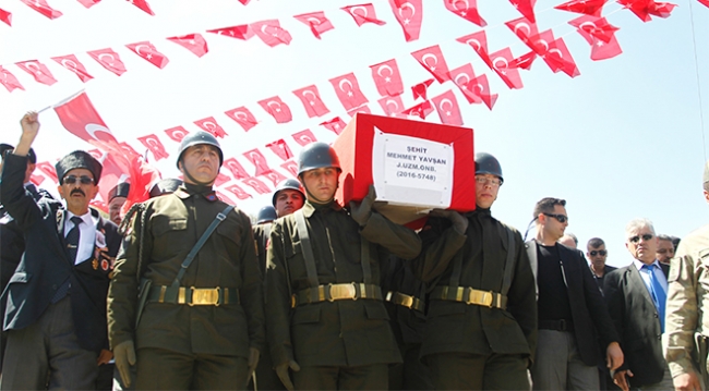 Şırnak şehitleri son yolculuklarına uğurlandı